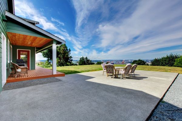 Backyard Concrete Paving in Oxnard